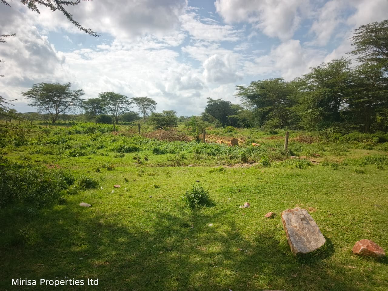 3 acres prime land Kaetoni Narok Sekenani Road